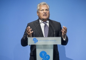 We should join all intellectual efforts to find right path for Ukraine - Kwasniewski