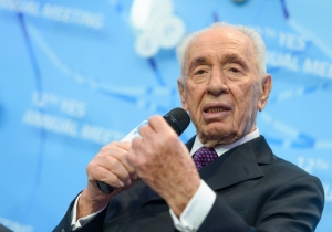 Israel Ex-President Peres Says Ukraine’s Future is in Science and Innovation