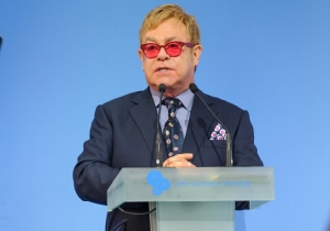 Elton John urges business leaders “Use your power wissely” on LGBT human rights [VIDEO]