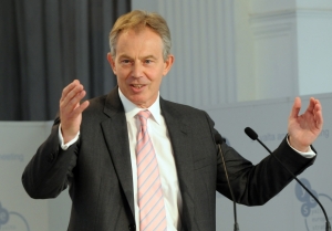 Ukraine has to fight for the right to become a part of Europe, says Tony Blair 