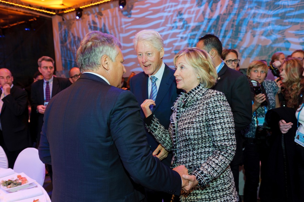 Dinner Speech by Hillary Clinton: Remarks on Leadership - Photo - Photo ...