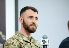 Чи може штучний інтелект завершити війну та посилити демократії у протистоянні з автократіями? | YES 2026