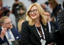 Чи може Україна продовжувати функціонувати в умовах війни? | YES 2026