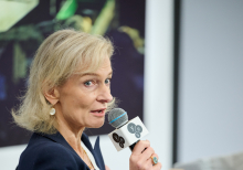 Чи може Україна продовжувати функціонувати в умовах війни? | YES 2026