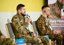 Чи варто Україні розраховувати лише на себе? | Спеціальна зустріч YES 24 лютого 2026 року