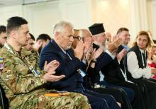 Чи варто Україні розраховувати лише на себе? | Спеціальна зустріч YES 24 лютого 2026 року