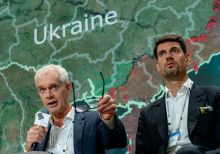 How the war may end: 4 scenarios for the future of Ukraine | Nightcaps | YES WAR ROOM