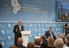 First day of the 8th Yalta Annual Meeting of YES