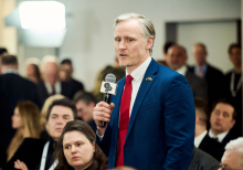 Політика завершення війни: виборці, настрої та лідерство | Спеціальна зустріч YES 24 лютого 2026 року