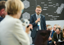 Що ми насправді маємо зробити, щоб завершити війну? Погляд з Європи | YES 2026