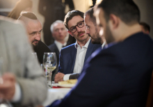 “What Ukraine Needs Now” - YES Dinner Discussion on the eve of the URC in Gda?sk