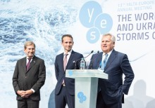 Welcome reception on the occasion of the opening of the 13th YES Annual Meeting