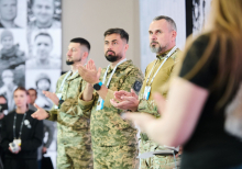 Як закінчити війну? | YES 2025