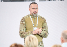 Як закінчити війну? | YES 2025