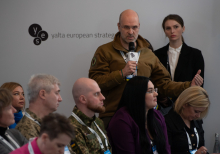 What Do We Fight For? Shared Goals and Differences. Informal YES Gathering in Kyiv "One Year - Stay in Fight"
