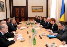 Зустріч членів Наглядової ради Ялтинської європейської стратегії з Президентом України та урядовими діячами